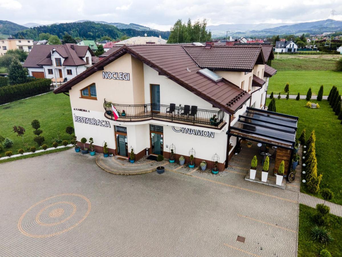 Cynamon Hotel Nowy Sącz Exterior foto