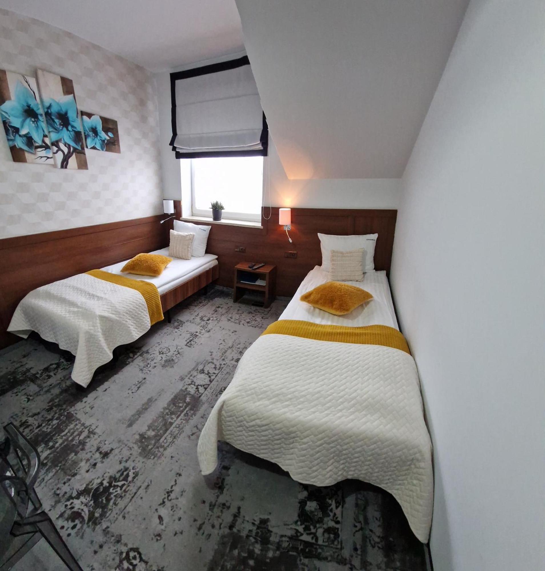 Cynamon Hotel Nowy Sącz Exterior foto